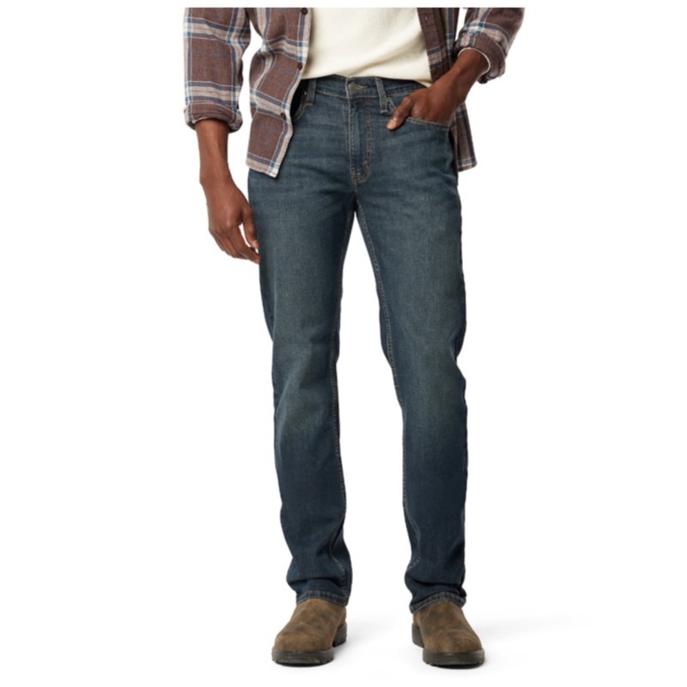 LEVI STRAUSS SIGNATURE STRAIGHT FIT JEANS 👖